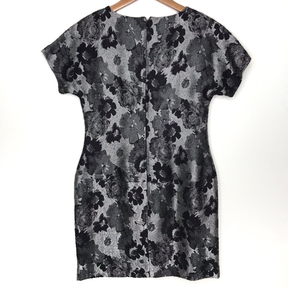 ❌SOLD❌Banana Republic Floral Metallic Dress - Picture 5 of 7